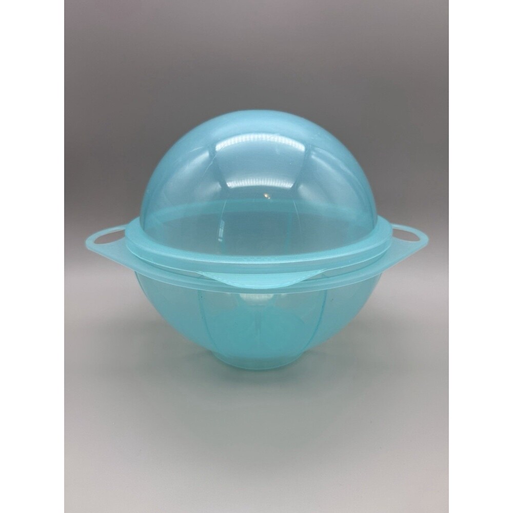 VTG 70s Copco Blue Plastic Sphere Lettuce Crisper Salad Keeper 9" Sphere MCM